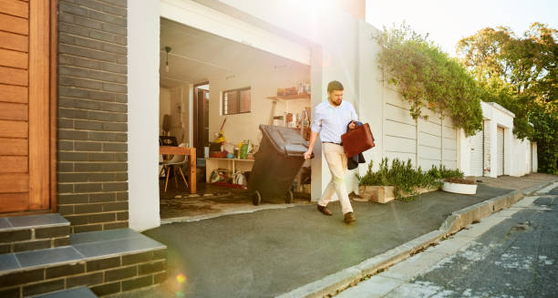 Best Mattress Removal Service  in Schaumburg, IL