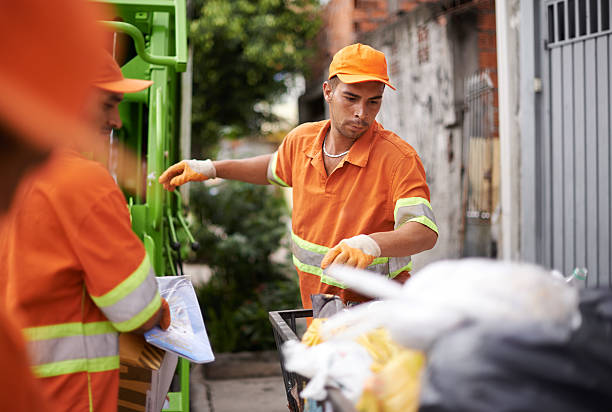 Best Commercial Cleanout Services  in Schaumburg, IL